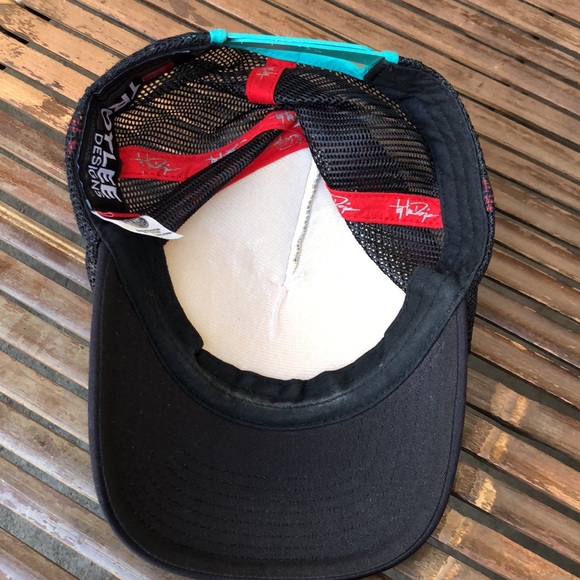 Troy Lee Designs colorful graphic trucker hat - Picture 3 of 9